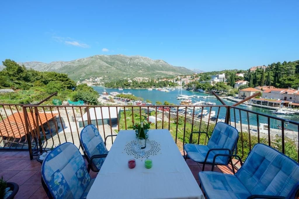 In With Sea View, Balcony, Air Conditioning, Wifi Apartment